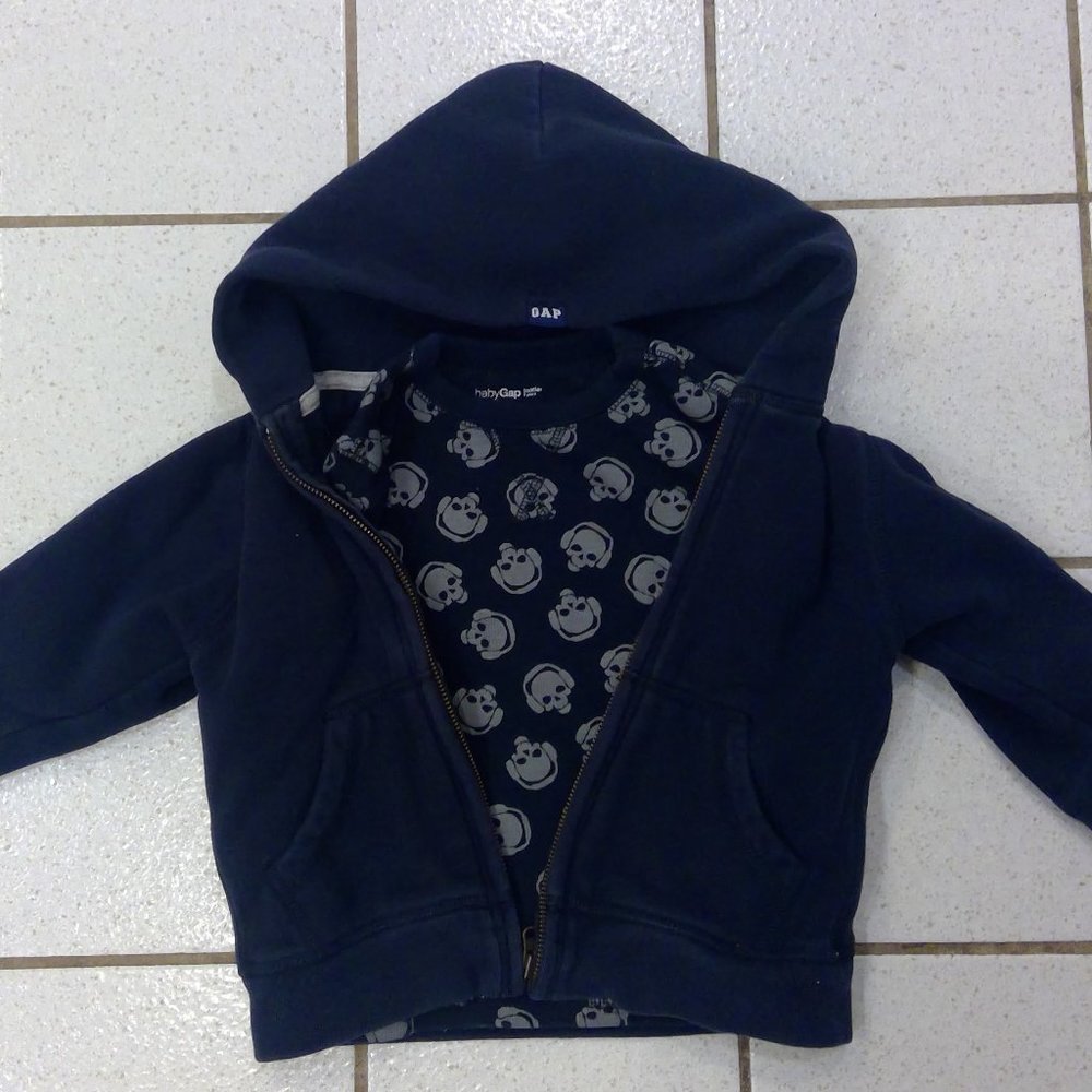 Boys Gap Lot/2 Navy Hoodie Skull Thermal Shirt size 3 EUC